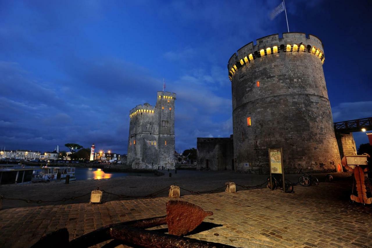 Appart Calme & Moderne Au Coeur De La Ville + Wifi La Rochelle  Exterior photo
