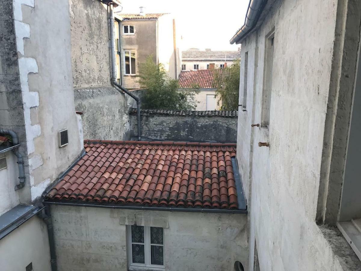 Appart Calme & Moderne Au Coeur De La Ville + Wifi La Rochelle  Exterior photo